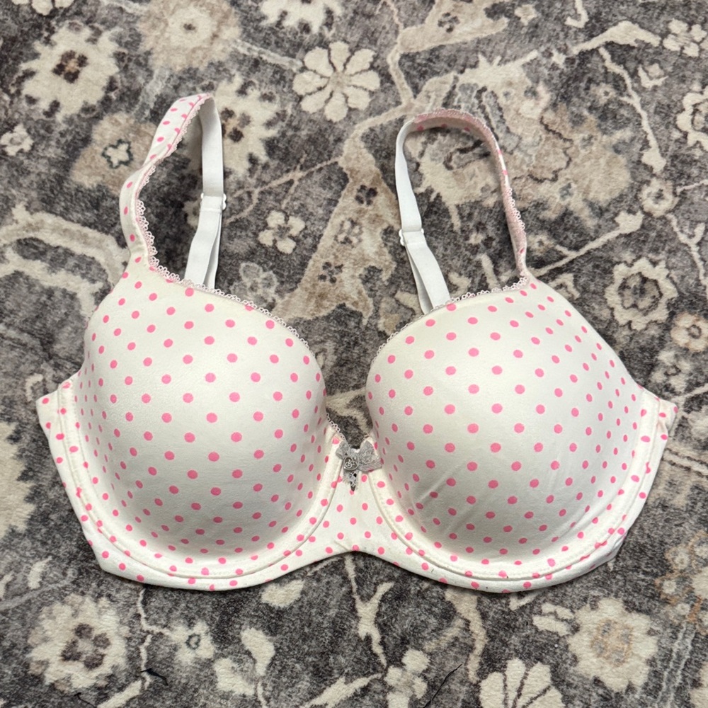 Victoria's Secret Body By Victoria Bra